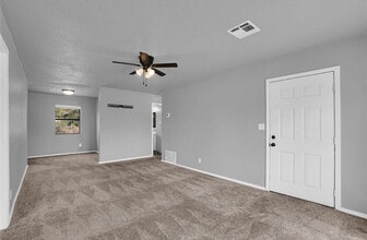 1117 E Cherry St in Altus, OK - Building Photo - Building Photo