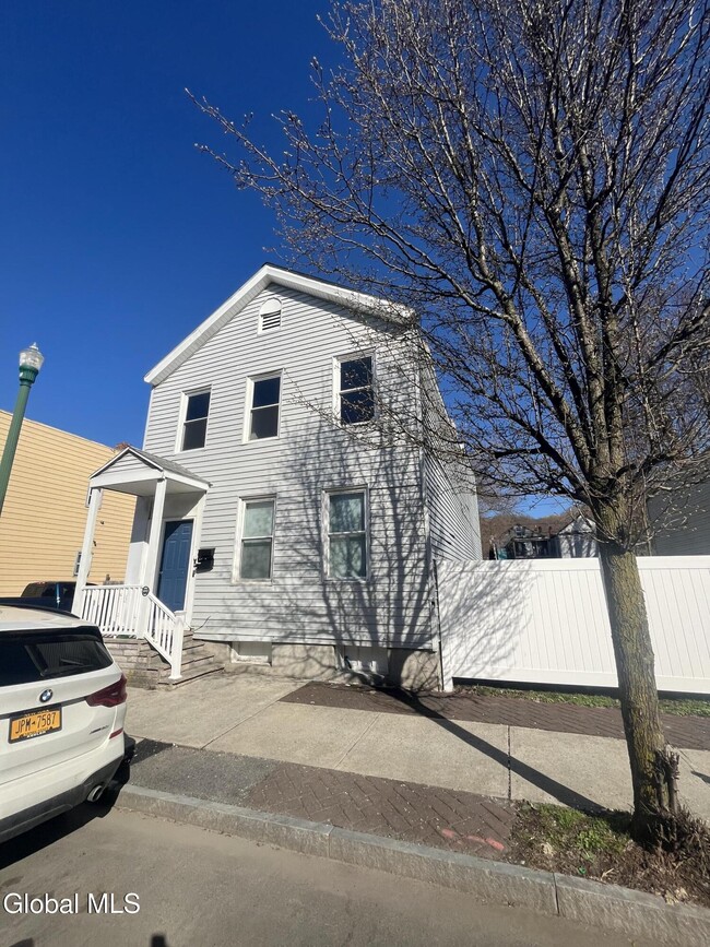 508 2nd St in Troy, NY - Building Photo - Building Photo