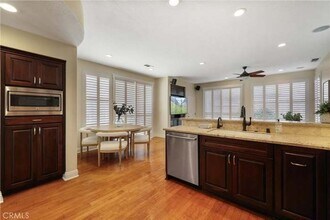 55 Tradition Ln in Rancho Santa Margarita, CA - Building Photo - Building Photo