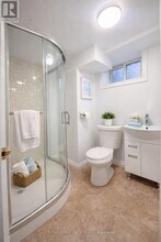 62 Billingsgate Crescent in Ajax, ON - Building Photo - Building Photo