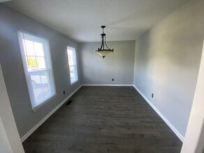 334 Stoney Creek Dr in Sanford, NC - Building Photo - Building Photo