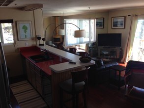 4878 Pescadero Ave in San Diego, CA - Building Photo - Building Photo