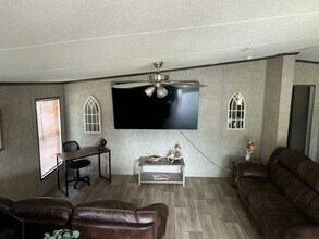 Pine Hill Mobile Home Park in Tifton, GA - Foto de edificio - Building Photo