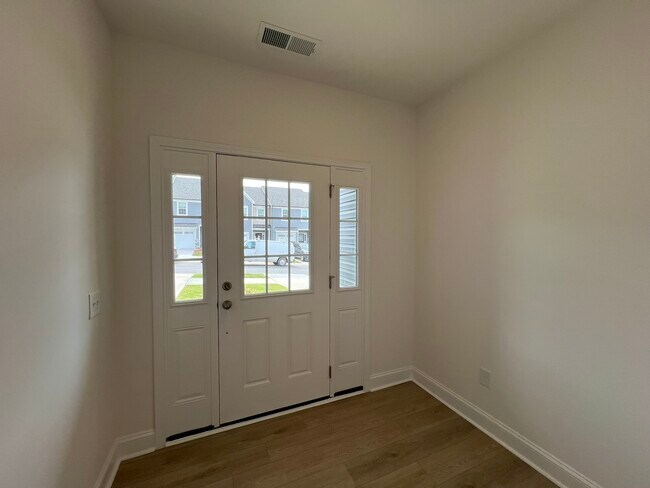 7708 Ethora Wy in Charlotte, NC - Building Photo - Building Photo