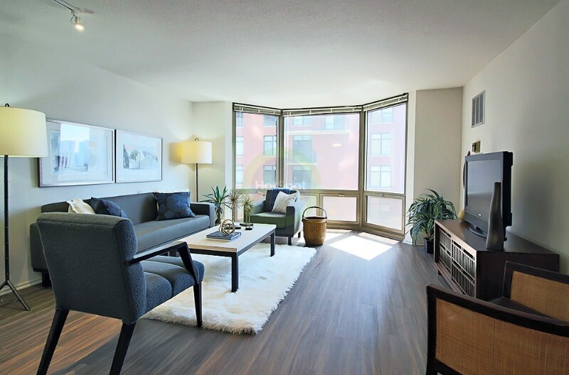 1229 N Dearborn St in Chicago, IL - Building Photo