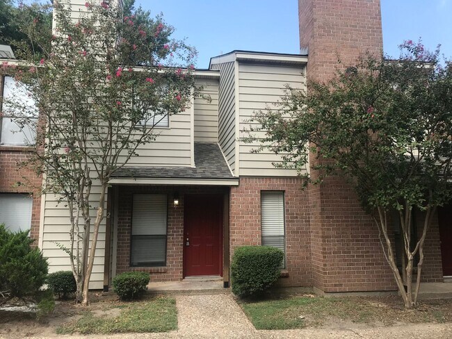 property at 1904 Dartmouth St