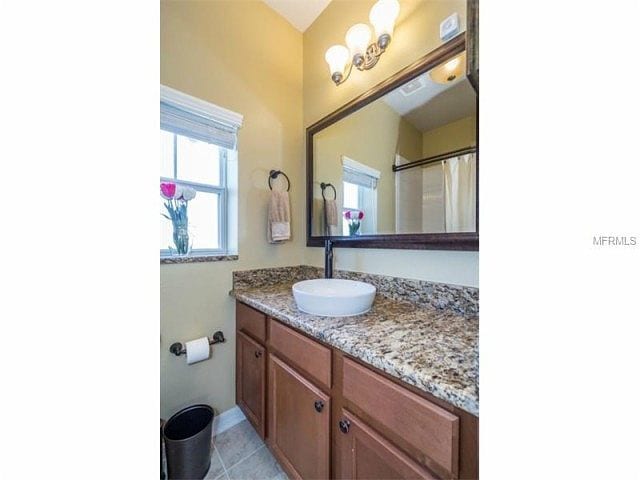 property at 2835 Kemper Ave