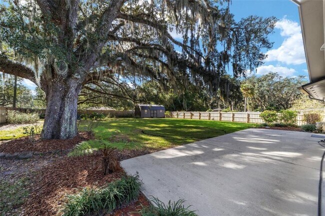 1536 SE 12th St in Ocala, FL - Building Photo - Building Photo
