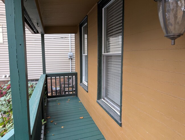 2484 W 10th St in Cleveland, OH - Building Photo - Building Photo