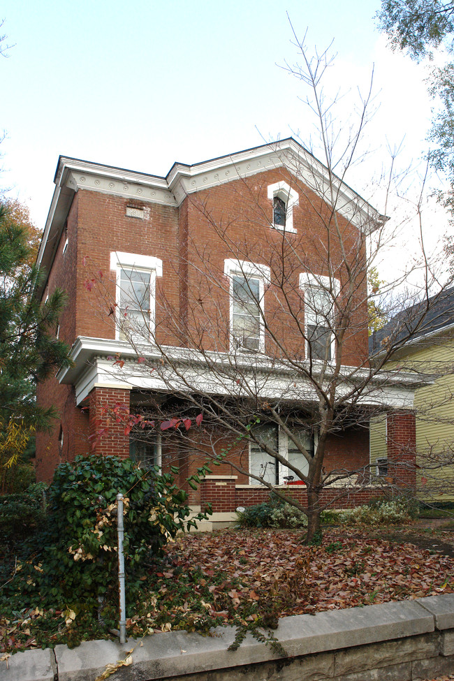 1433 Highland Ave in Louisville, KY - Foto de edificio - Building Photo