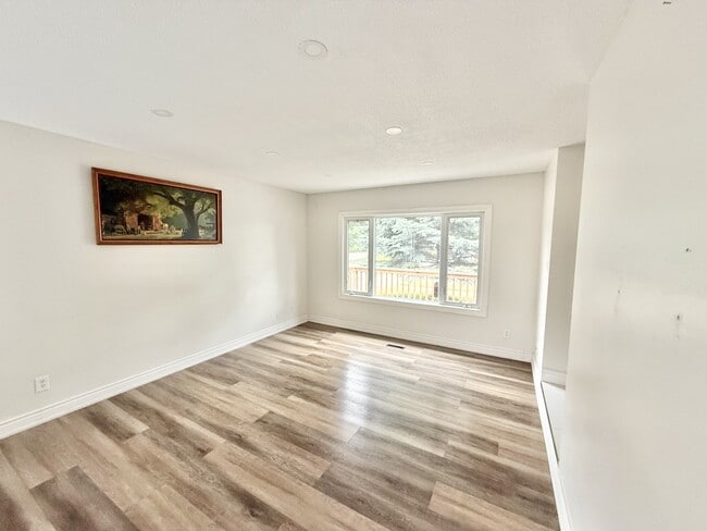 475 Driftwood Dr in Kitchener, ON - Building Photo - Building Photo
