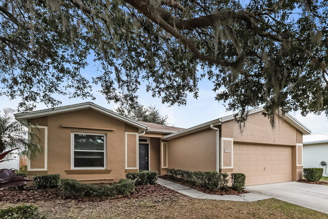 6417 Myrtlewood Dr in Lakeland, FL - Building Photo - Building Photo