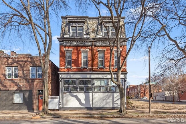 property at 2005 Lynch St