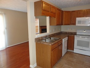 6763 Wimbledon Dr in Zionsville, IN - Building Photo - Building Photo