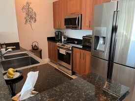 1300 Ponce de Leon Blvd in Coral Gables, FL - Building Photo