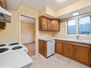 766 Concord Ln in Barrington, IL - Building Photo - Building Photo