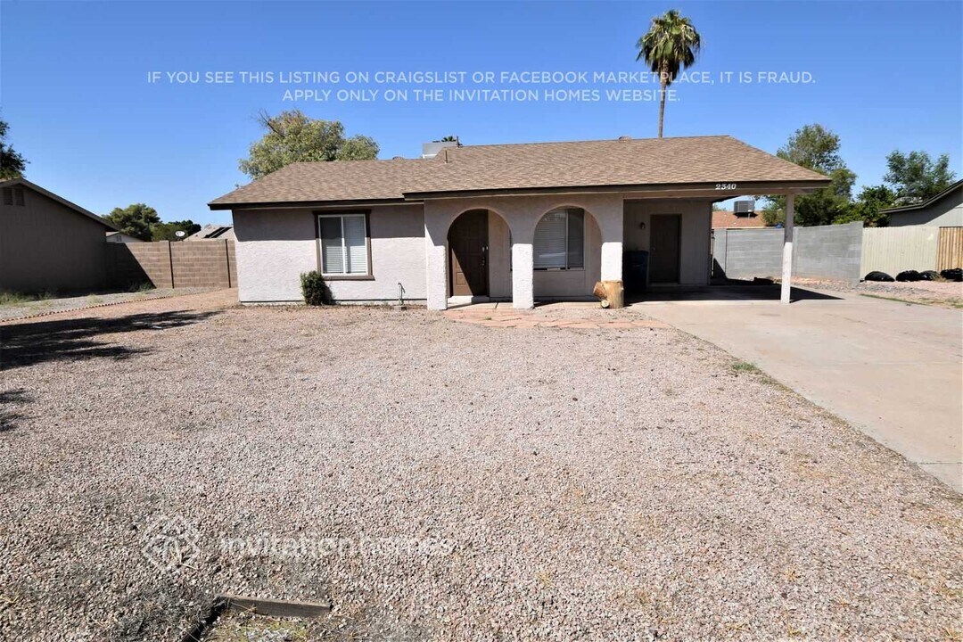 2340 W Portobello Ave in Mesa, AZ - Building Photo