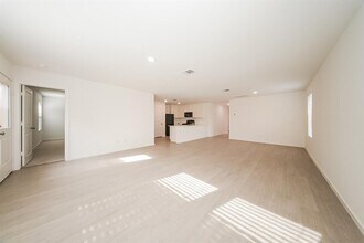 9108 SW 20th St in Oklahoma City, OK - Building Photo - Building Photo