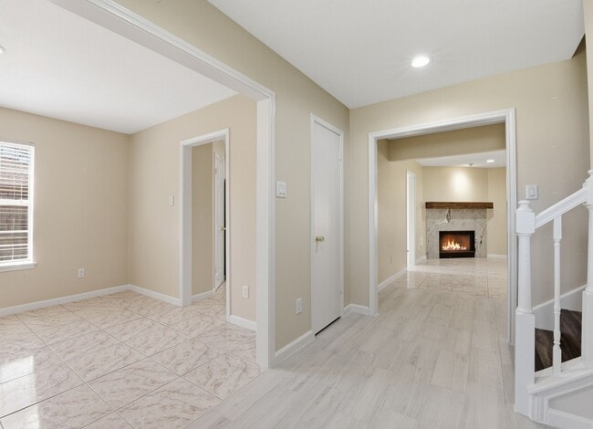 property at 8515 Leafdale Dr