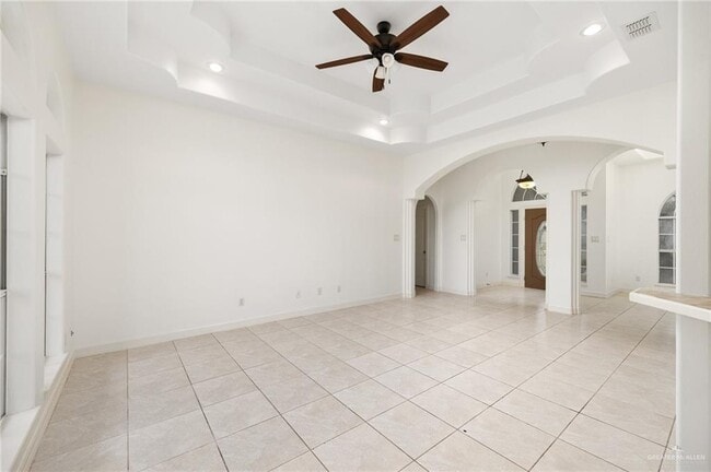 15 N 24th St in McAllen, TX - Building Photo - Building Photo