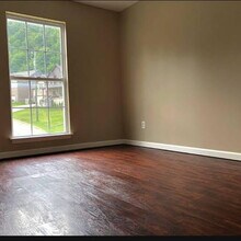 105 Cimmaron Dr in Goodlettsville, TN - Building Photo - Building Photo