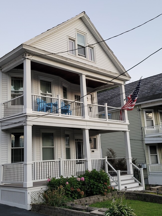 153 Homestead Ave, Unit 1