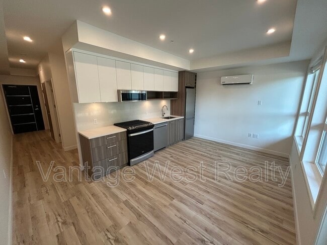 property at 630-630 Boynton Pl