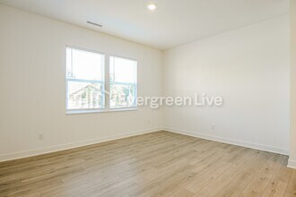 8934 Willis Wy in Avon, IN - Building Photo - Building Photo