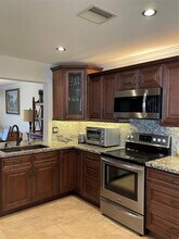 449 Deer Crk Lk Pt S Ln in Deerfield Beach, FL - Building Photo - Building Photo