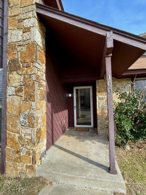 property at 100 Village Oaks Dr
