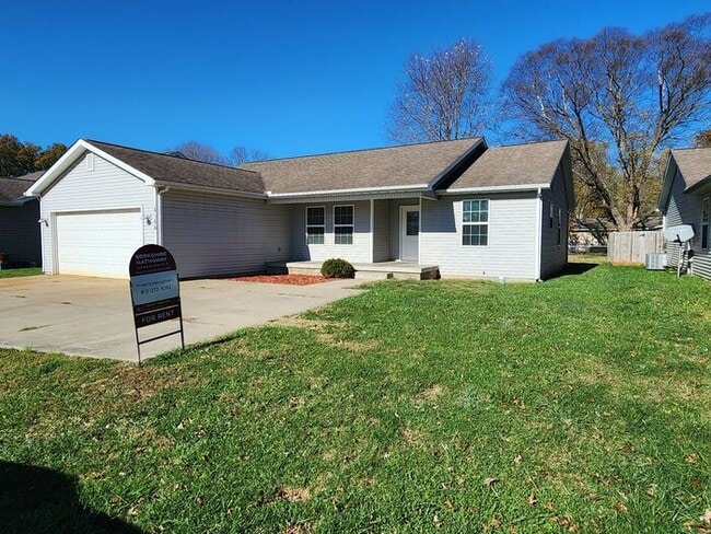 8186 E Audrey Ave in Terre Haute, IN - Building Photo - Building Photo