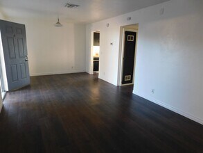 325 S Norma St in Ridgecrest, CA - Building Photo - Building Photo