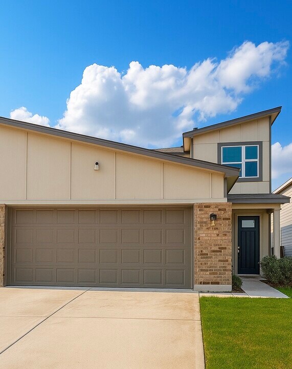 14631 Sweet Clover in San Antonio, TX - Building Photo