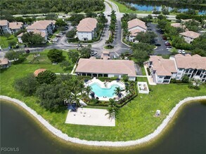 9999 Chiana Cir in Ft. Myers, FL - Building Photo - Building Photo