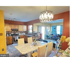 11589 Tolson Pl in Woodbridge, VA - Building Photo - Building Photo