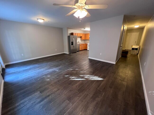 144 Swaying Pine Ct in Crestview, FL - Building Photo - Building Photo