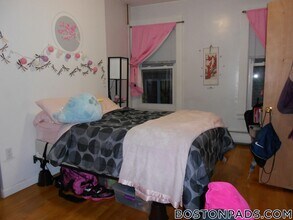 35 Brookline St in Cambridge, MA - Building Photo - Building Photo