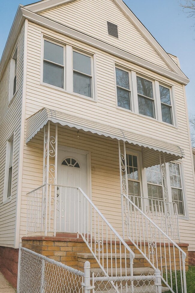 property at 42 New St