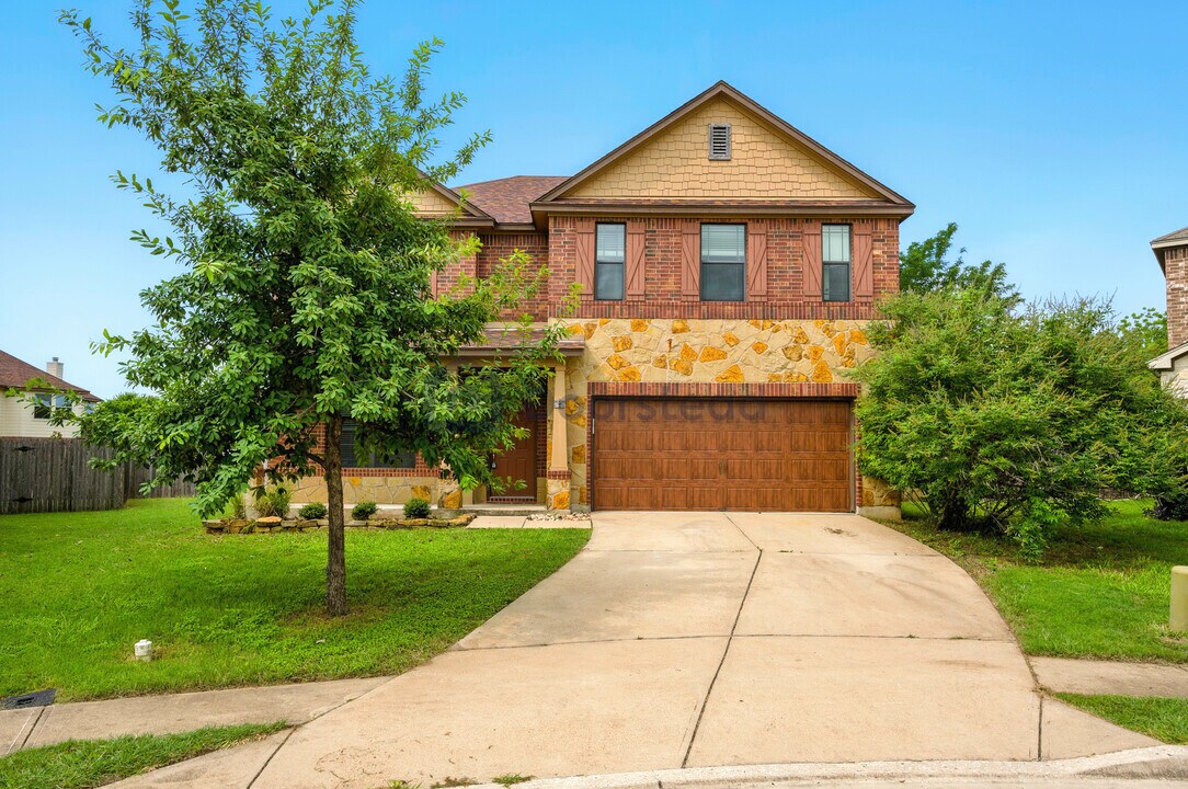 920 Water Hyacinth Loop in Leander, TX - Building Photo