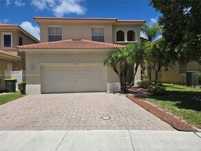 1750 NE 37th Pl in Homestead, FL - Building Photo - Building Photo