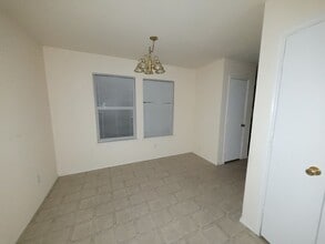 10716 Wild Oak Dr in Fort Worth, TX - Building Photo - Building Photo