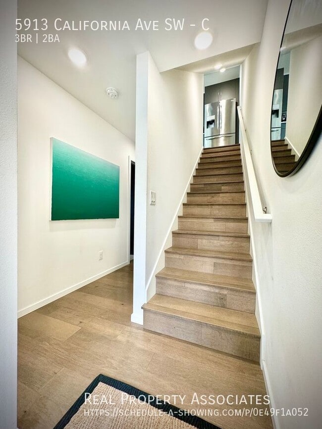 5913 California Ave SW in Seattle, WA - Building Photo - Building Photo