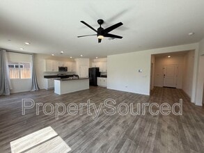 1482 Crimson Ln in Manteca, CA - Building Photo - Building Photo