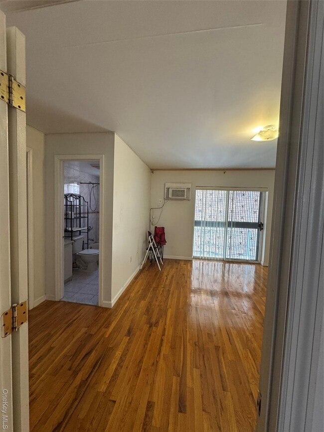 44-41 College Point Blvd in Queens, NY - Building Photo - Building Photo