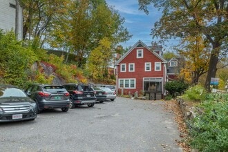 190 Main St, Unit A2 in Plymouth, NH - Building Photo - Building Photo