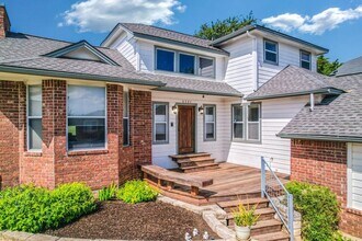 5731 Misty Hill Cove in Austin, TX - Building Photo - Building Photo