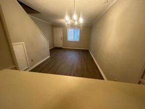 31 Canterbury Ct in Columbia, SC - Building Photo - Building Photo