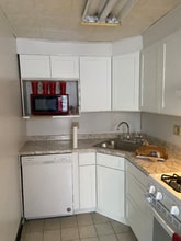 1140 Glen Avon Rd in Darby, PA - Building Photo - Building Photo