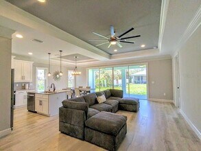 3373 Eagle Pass St in North Port, FL - Building Photo - Building Photo