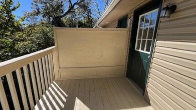 120 Wolfe St in Chattanooga, TN - Foto de edificio - Building Photo